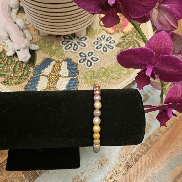 Ombre Faceted Jasper Beaded Stone Bracelet - Picture 6 of 8